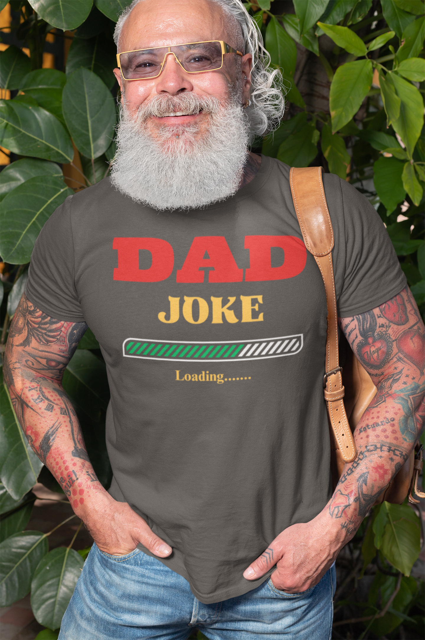 DAD JOKE Loading... Men's T-shirt: Unleash Your Sense of Humor with Style