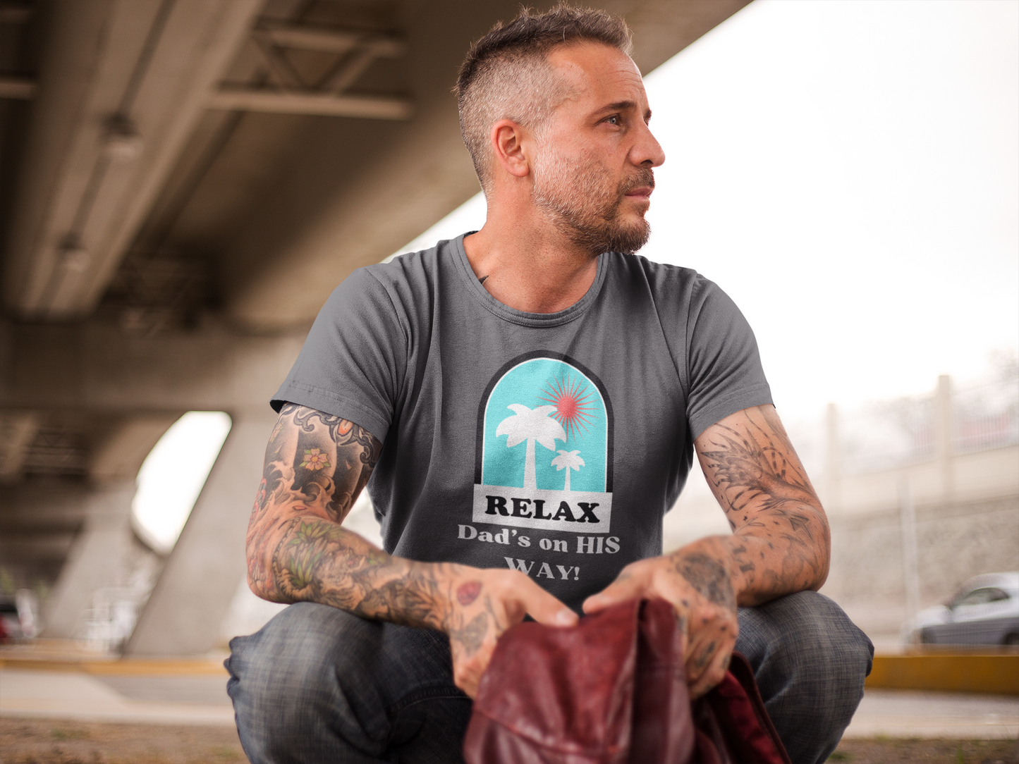 Men's 'RELAX Dad's on his WAY!' T-Shirt | Comforting Retro Sunset Palms