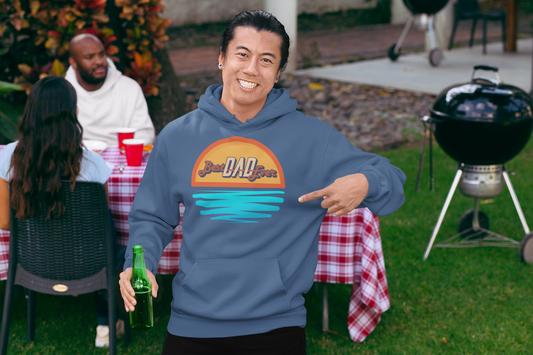 Best Dad Ever - Men's Hoodie: Retro Sunset Design for the Coolest Dads