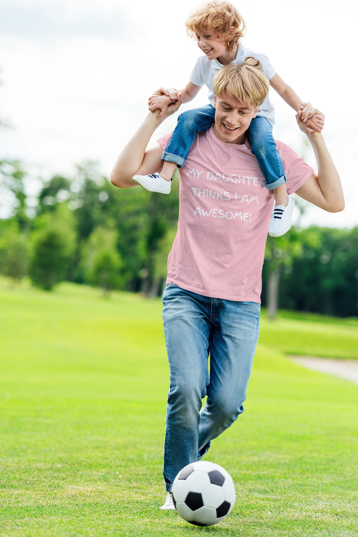 🌟 Awesome Dad Tee 🌟 Men's Designer 'My Daughter Thinks I AM AWESOME' Shirt