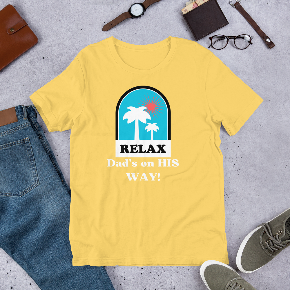 Men's 'RELAX Dad's on his WAY!' T-Shirt | Comforting Retro Sunset Palms