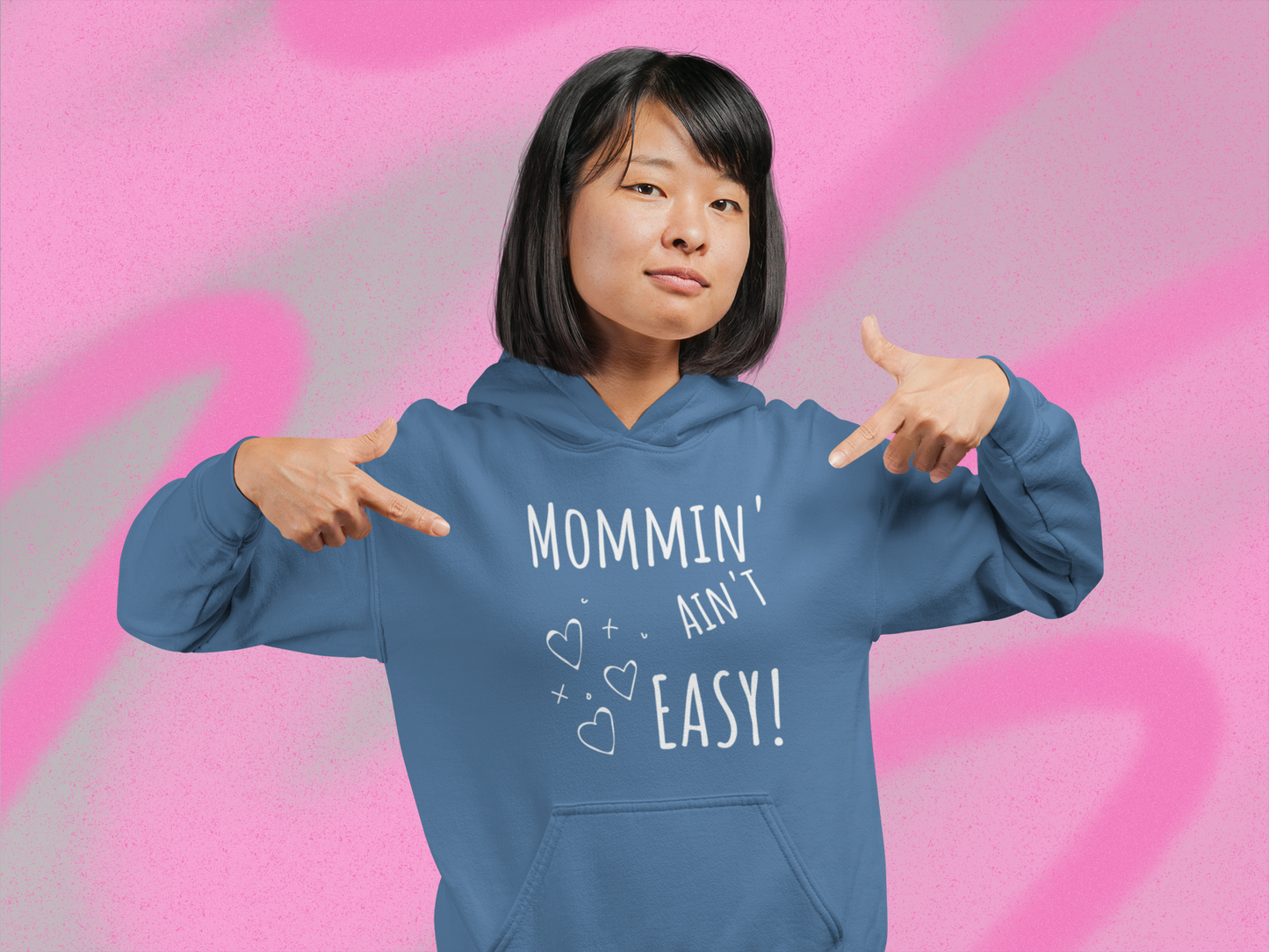 MOMMIN' AIN'T EASY! - Women's Premium Cozy Hoodie for Moms