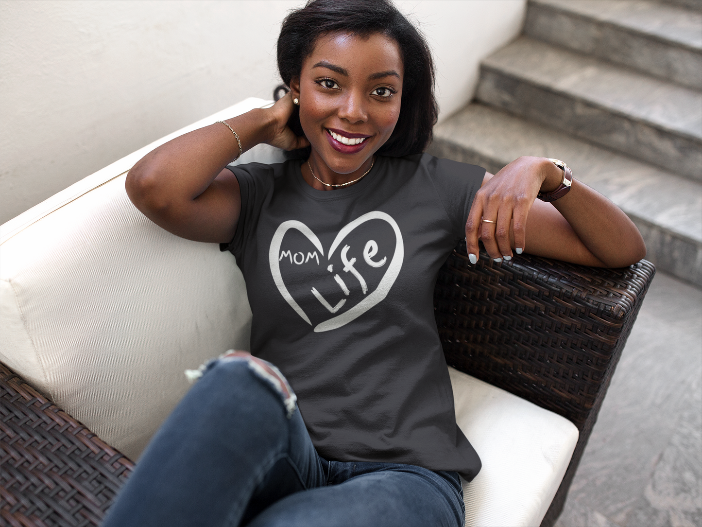 Designer 'Mom Life' Women's Tee: Celebrate Motherhood with Heart ❤️ - Fashion-Forward Statement Tee for Moms