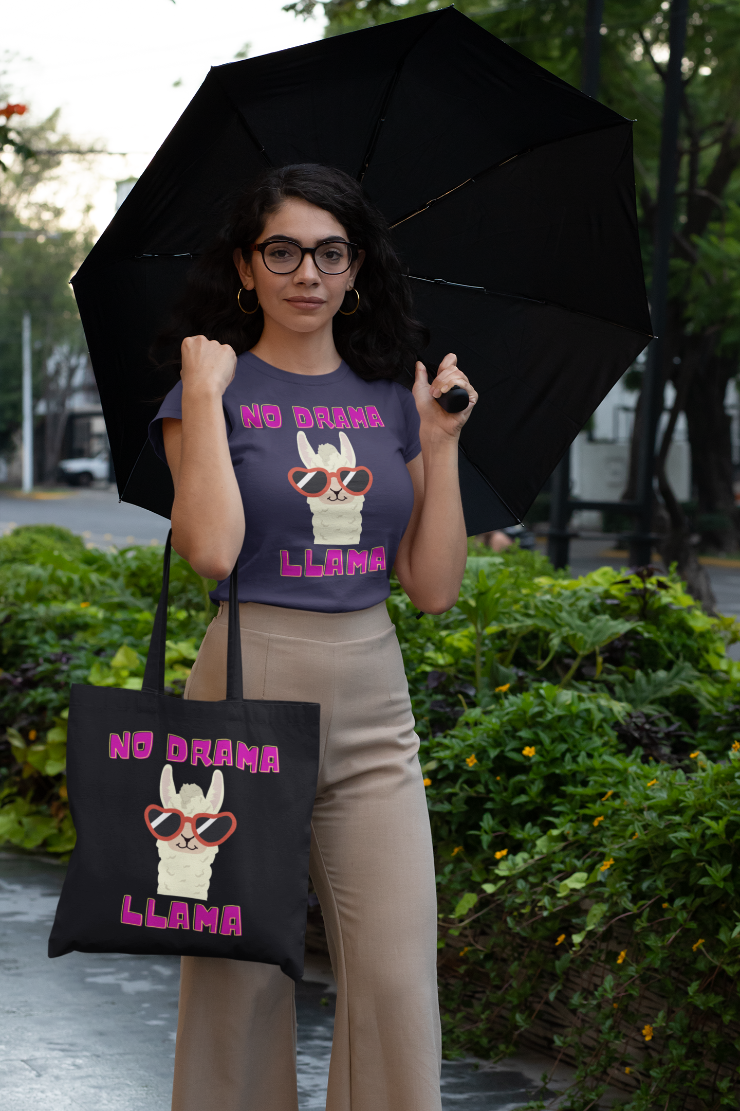 Women's Designer 'No Drama Llama' Tee – Chic & Quirky Casual Wear