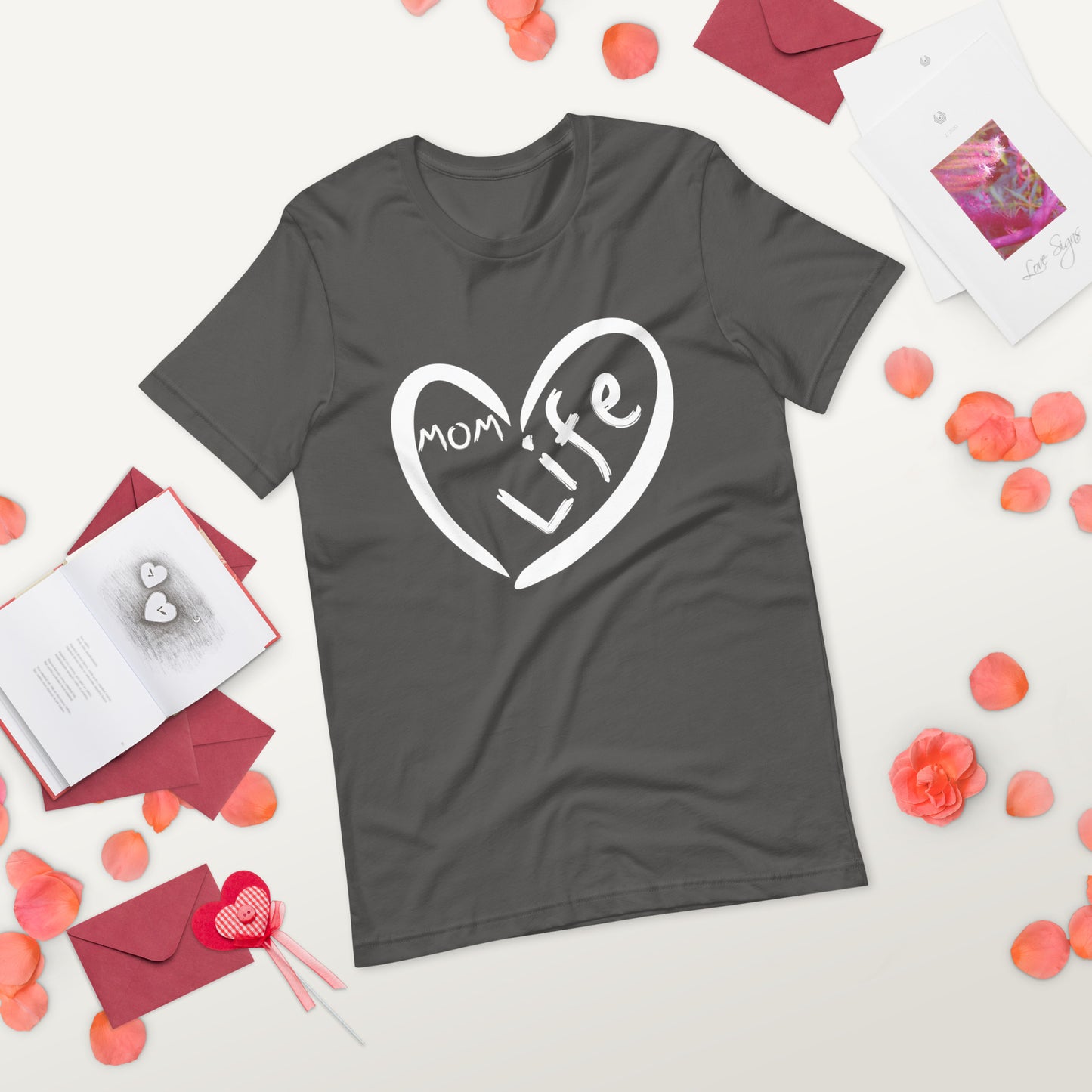 Designer 'Mom Life' Women's Tee: Celebrate Motherhood with Heart ❤️ - Fashion-Forward Statement Tee for Moms